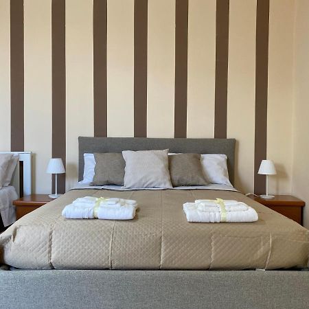 Avolina'S Apartment نابولي المظهر الخارجي الصورة
